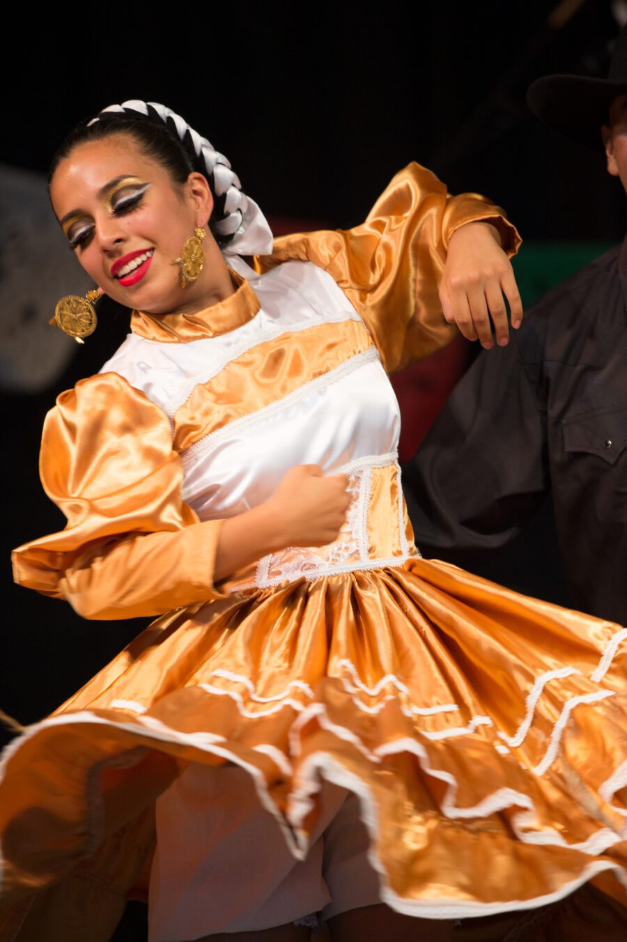 Celebrate the Culture and Traditions of Latinos at Sea Mar Fiestas ...
